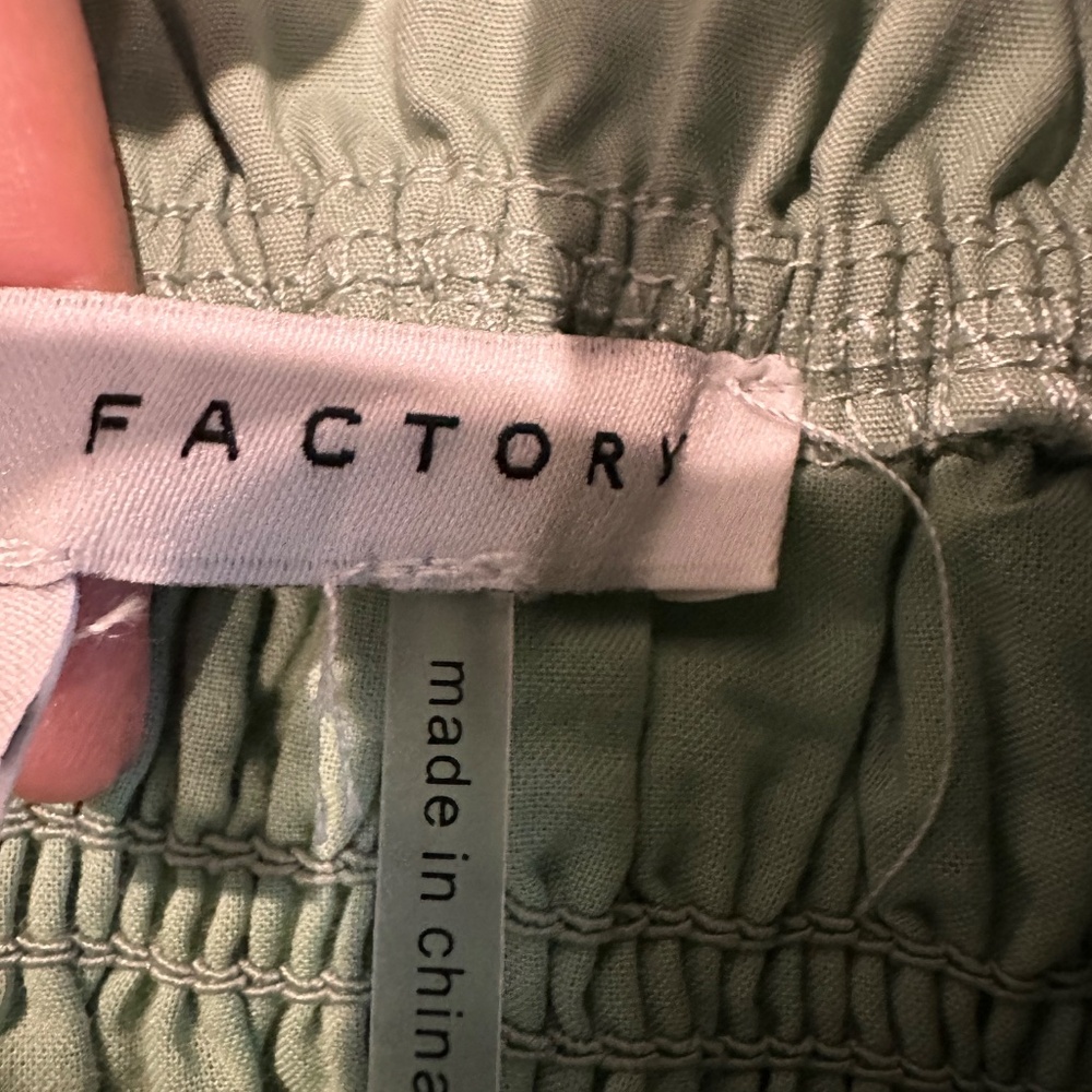 Beautiful sea green English Factory dress in XS - Picture 4 of 6